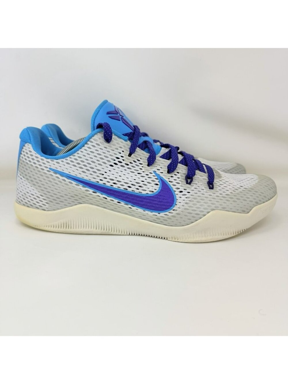 Nike Kobe 11 Draft Day Basketball Shoes White Blue Purple Men’s Size 13 No Box